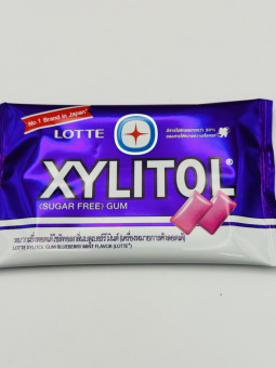 Резинка жевательная Xylitol  Blueberry Mint "Голубика и мята", Thai Lotte, 11,6г, блистер